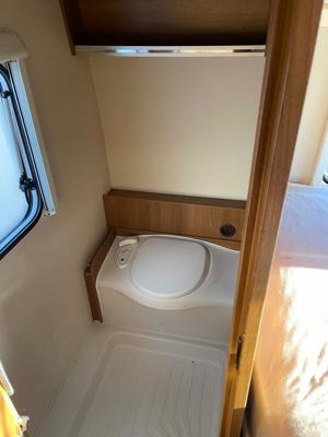 Tabbert Da Vinci 680KD Etagenbett Dusche WC Große Kühlschrank Autark Klima Alu Etagenbett Ez 2020 Bild 5