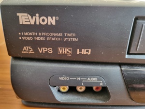 VHS Videorecorder + Kassetten mit FB Bild 3