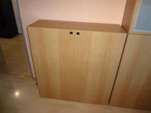 Ikea Wohnwand besta vegby buche, 2 teilig Kommode, Vitrinenschrank,  B 240 cm Bild 2