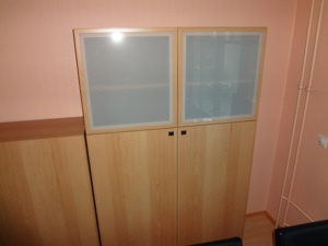 Ikea Wohnwand besta vegby buche, 2 teilig Kommode, Vitrinenschrank,  B 240 cm Bild 3