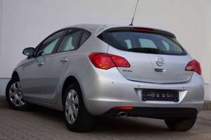 Opel Astra 1.4 Turbo*Edition*Klima*PDC*Webasto*CD*Allwetterr Bild 4