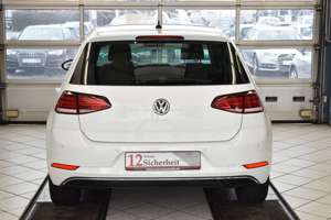Volkswagen Golf VII 1.6TDI Start-Stopp AHK*PDC*SHZ*Navi Bild 5