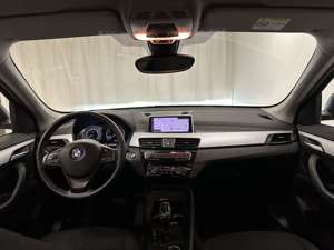 BMW X1 sDrive18d Advantage+RFK+GBA+LED+Sitzhzg. Bild 4