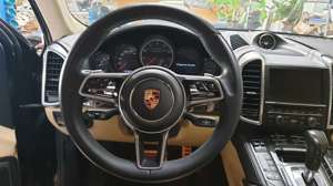 Porsche Cayenne Turbo PCCB Standh PTV 3xTV Panorama Sitzlüftung