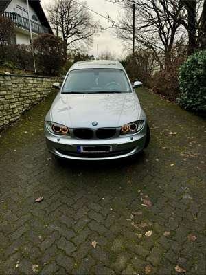 BMW 120 120i Aut. Bild 3