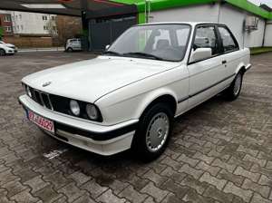 BMW 316 i Cope aus 2-Hand+Guter Zustand+Allwetterreif Bild 4