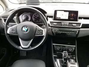 BMW 220 D X DRIVE SPORT LINE+AUTOMATIK+ALLRAD+PANO+LEDER+N Bild 3