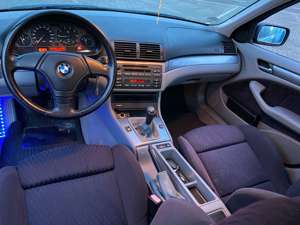 BMW 318 318i neue Tüv und AU Bild 2