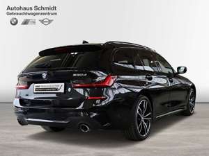 BMW 330 d xDrive M Sportpaket*ACC*Panorama*19 Zoll* Bild 5