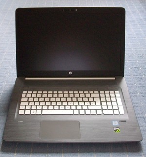HP Envy 17-r110ng Notebook Laptop 17.3" Zoll CPU i7-6700HQ Netzteil Tasche TOP!