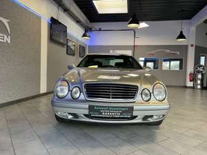 Mercedes-Benz CLK 200 2.0 Coupe Elegance*Finanzierung* Bild 2