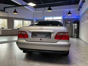 Mercedes-Benz CLK 200 2.0 Coupe Elegance*Finanzierung* Bild 4