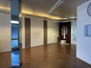 Raum für Yoga, Fitness und sonstige Kurse in Griesheim stundenweise zu vermieten Bild 6