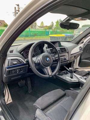 BMW 116 TÜV NEU 1er 116D M-Paket, Automatik 8-Fach bereif Bild 5