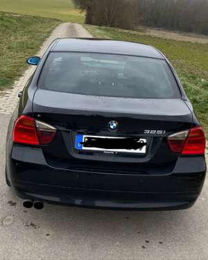 BMW 325 e90 325i mit sportauspuff VB Bild 3