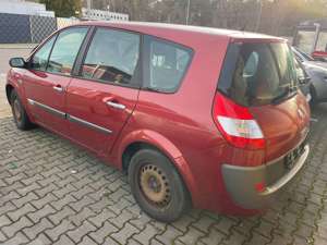 Renault Grand Scenic 1.9 dCi FAP Dynamique Bild 4