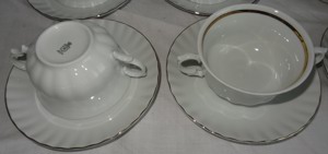 CT Wunsiedel R Bavaria Porcelain 4 Suppentassen 6 Untertassen weiß Goldrand16,5 Porzellan Servicetei Bild 3