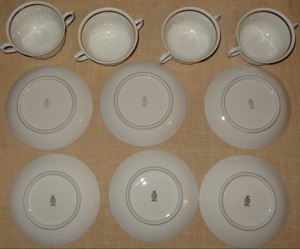 CT Wunsiedel R Bavaria Porcelain 4 Suppentassen 6 Untertassen weiß Goldrand16,5 Porzellan Servicetei Bild 6