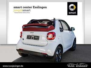 smart forTwo smart EQ  cabrio Passion*22KWBordlader*Winterpaket Bild 2