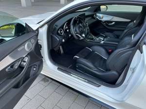 Mercedes-Benz C 63 AMG Coupe S Speedshift 7G-MCT/Performance Sitze/Comand Bild 2