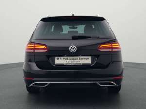 Volkswagen Golf VII Variant 1.5 TSI Highline SHZ ACC LED Bild 3