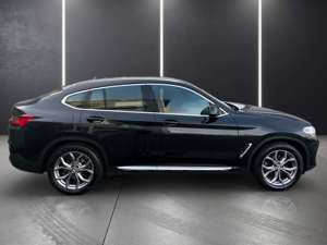 BMW X4 xDrive20d xLine+HEAD UP+PANORAMA+ANH.KUPPLUNG+ADAP Bild 3