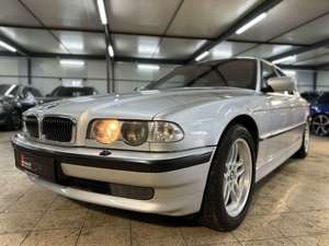 BMW 750 i E38 INDIVIDUAL SPORT-PAKET*SBLF*MSGE*ACC Bild 4