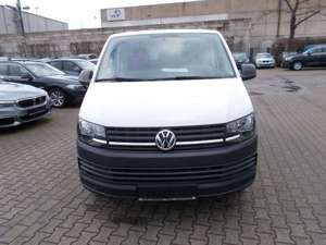Volkswagen T6 Kombi 8 Sitze, Klima, Bluetooth, E-Paket Bild 2