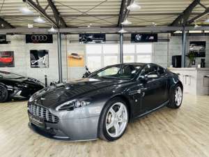 Aston Martin V8 Coupé*DEUTSCH*NAVI*KAMERA*2.HAND* Bild 1