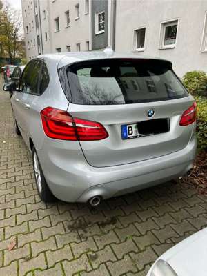 BMW 218 mitGarantie 218d ActiveTourer Unfallfrei Bild 5