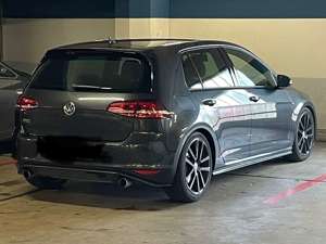 Volkswagen Golf GTI BlueMotion Technology DSG Bild 2