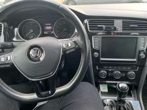 Volkswagen Golf VII 1.6 TDI BlueMotion Technology Cup Bild 2
