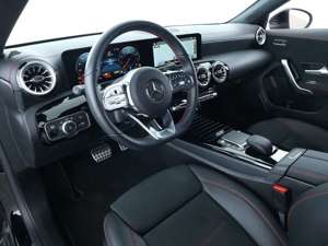 Mercedes-Benz CLA 200 CLA 200 (118.687)+AMG Line+LED+Ambiente Bild 5