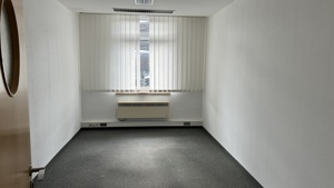 Büroräume in modernem Bürohaus in Kolkwitz zu vermieten Bild 6