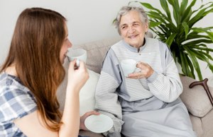 Liebevolle 24-Stunden Seniorenbetreuung im eigenen Zuhause, Legale private Pflegekräfte aus Polen  Bild 2