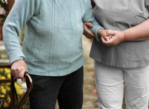 Liebevolle 24-Stunden Seniorenbetreuung im eigenen Zuhause, Legale private Pflegekräfte aus Polen  Bild 3