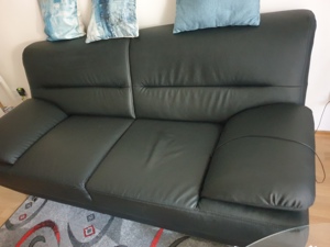 Couch sehr gut erhalten schwarz  Bild 1