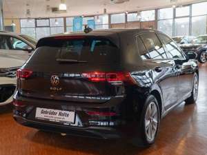 Volkswagen Golf VIII 1.5 TSI Active AHK ACC STANDHZ LED Bild 3