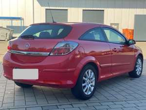Opel Astra GTC *Navi* Klimaautomatik * Tempomat * TÜV 25 Bild 4