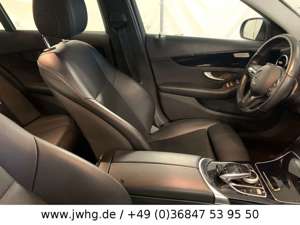 Mercedes-Benz C 300 C300de Avantgarde LED FahrAs+DAB StHz AHK VLeder Bild 3
