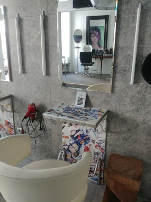 Stuhlmiete in einem renommierten Friseursalon im Alt Schwabing ! Bild 2