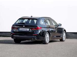 BMW 520 d Touring Parkassistent Klimaautomatik DAB Bild 2