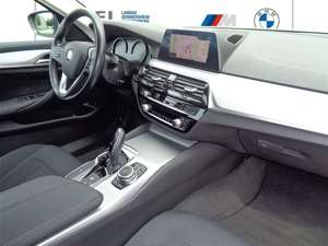 BMW 520 520d Touring Aut. Shz Klimaaut. Parkassist. Navi Bild 6