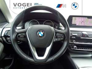 BMW 520 520d Touring Aut. Shz Klimaaut. Parkassist. Navi Bild 7