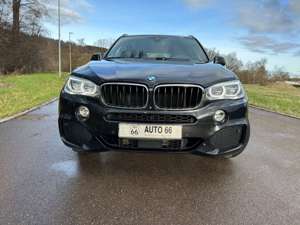 BMW X5 xDrive30d  M Sportpaket|AHK|HUD|1.Hand| Bi-Xenon Bild 3