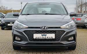 Hyundai i20 1.2/VOLL SHEFT/KLIMA/STARTSTOPP/ALLWETTER/ Bild 2