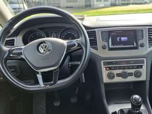 Volkswagen Golf Sportsvan 1,6 TDI Comfortline BMT Navi//Sitzh.//Alu! Bild 5