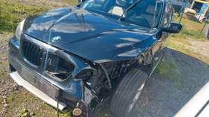 BMW X1 xDrive 25i Automatik Leder PDC Unfall Bild 3