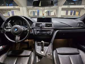 BMW 335 3er 335i x Drive M Paket performance ESD Bild 2