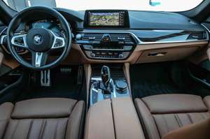 BMW 520 d Touring M Sportpaket harman/kardon RKam LED Bild 5